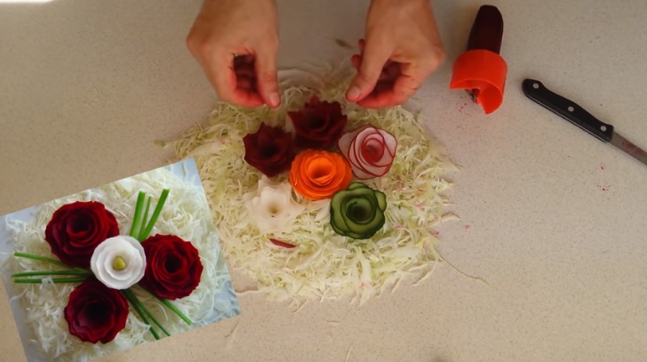 Nghệ thuật cắt tỉa hoa hồng từ củ quả