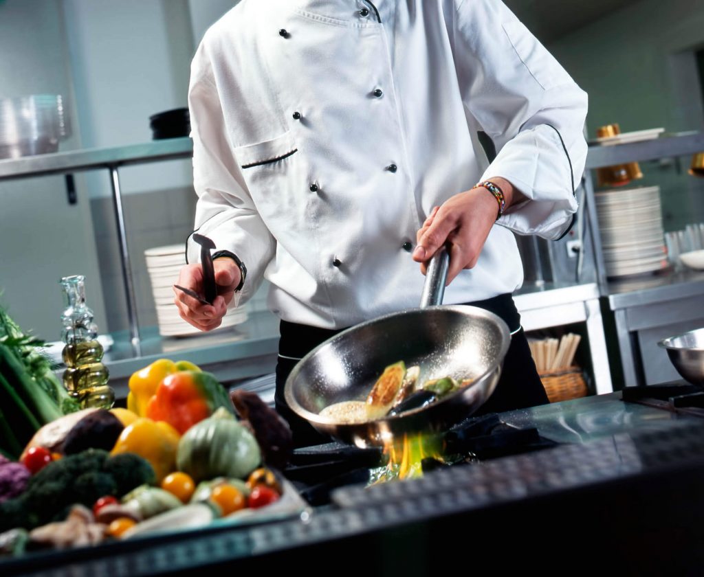 kinh nghiệp chọn sử dụng và bảo quản chảo của đầu bếp chuyên nghiệp giáo dục nghề